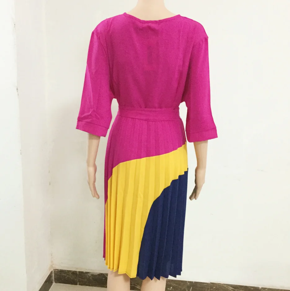 12360964278_901140925