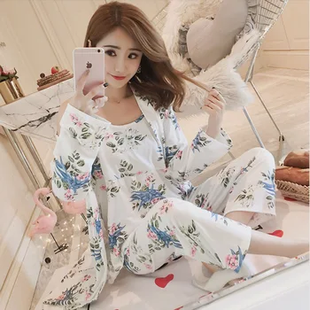 

3pc Pijama Women Pajamas Sets Sexy Lace Bralette Shorts Bathrobe Nightwear Sleepwear Suits Satin Pajamas For Women Pijama Mujer