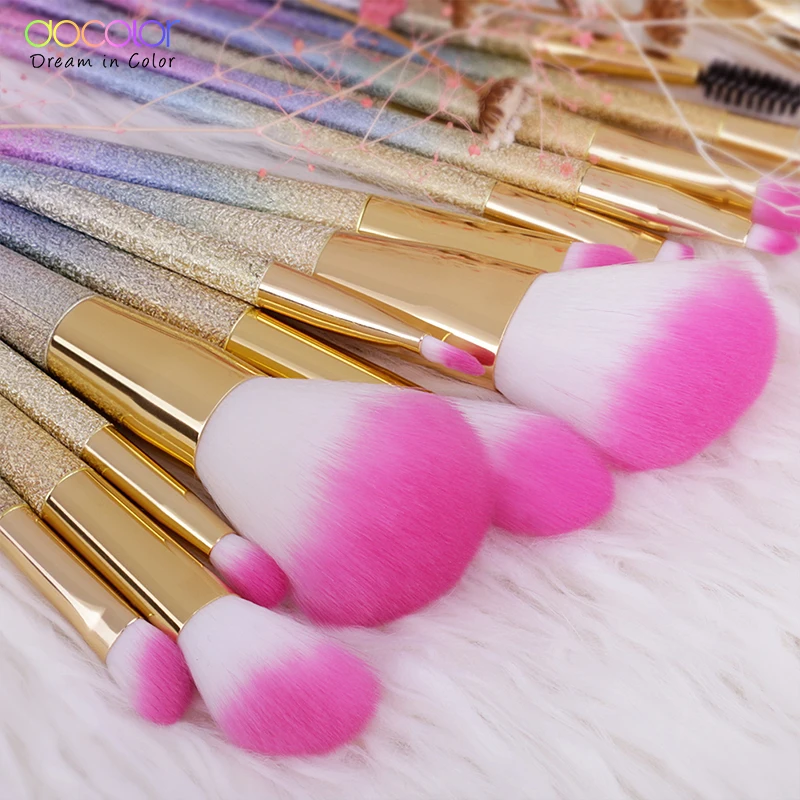 Billig Docolor 18PCS Fantasie Pinsel Sammlung Schönheit Make Up Pinsel Top Synthetische Haar Regenbogen Hand Beste Geschenk Für Frauen