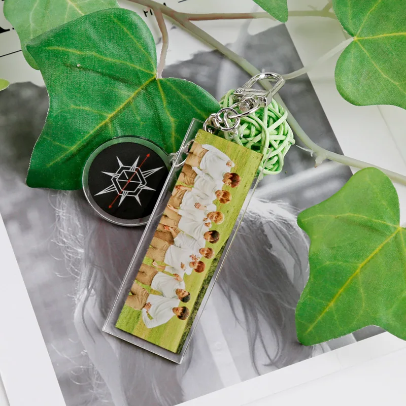 

[MYKPOP]EXO KeyChain - EXO Creative Metal/Acyric/PVC Accessories, KPOP Fans Collection SA19073110
