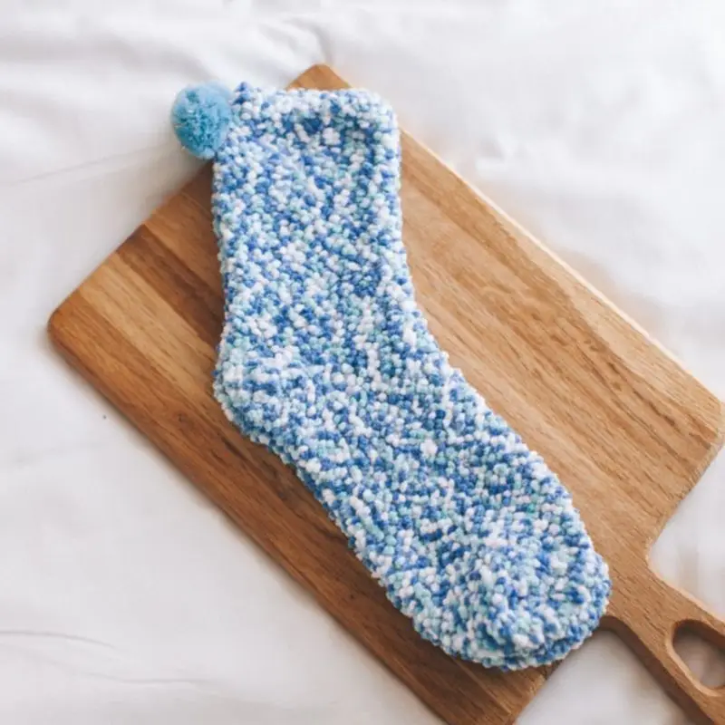 3 пары зимних теплых кекс «сделай сам» Носки-тапочки пушистые коралловые бархатные чулочно-носочные изделия с помпоном AXYD