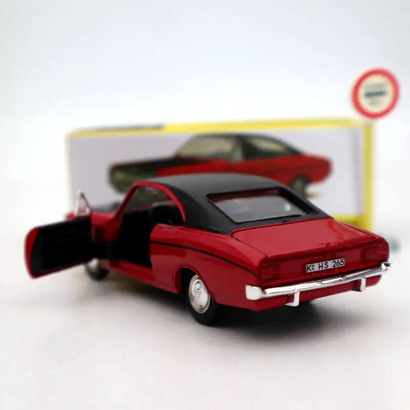 Коллекционные Литые Автомобильные модели Atlas 1/43 Dinky toys 1420 Opel командор