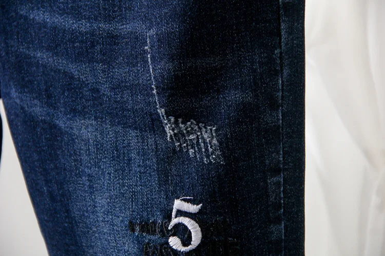 Большие размеры женские осенние и зимние новые L-5XL вышитые джинсы талии эластичные Стрейчевые брюки темно-синие джинсовые шорты для студентов