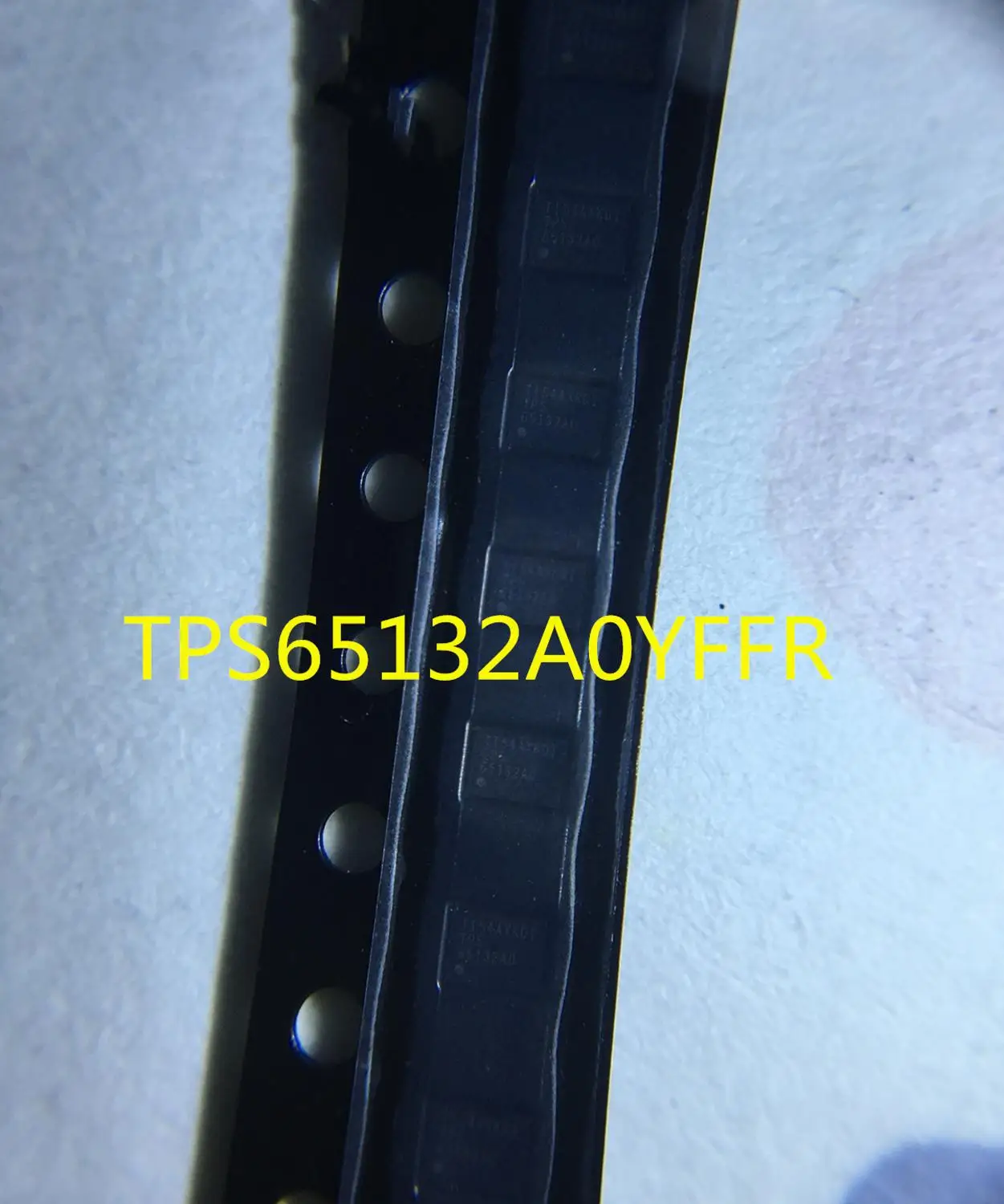 10 шт./лот TPS65132A0YFFR DSBGA-15 Новинка