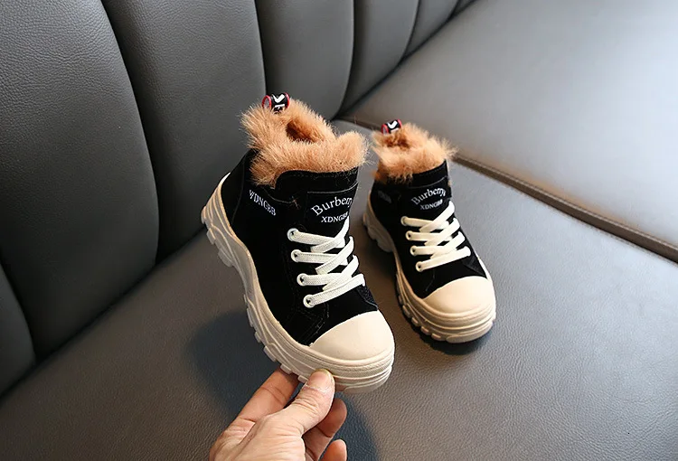 CNFSNJ г.; Детские осенне-зимние ботинки; короткие модные черные ботинки с вышивкой в стиле ретро на плоской подошве; Черная детская обувь; детские ботинки для мальчиков и девочек