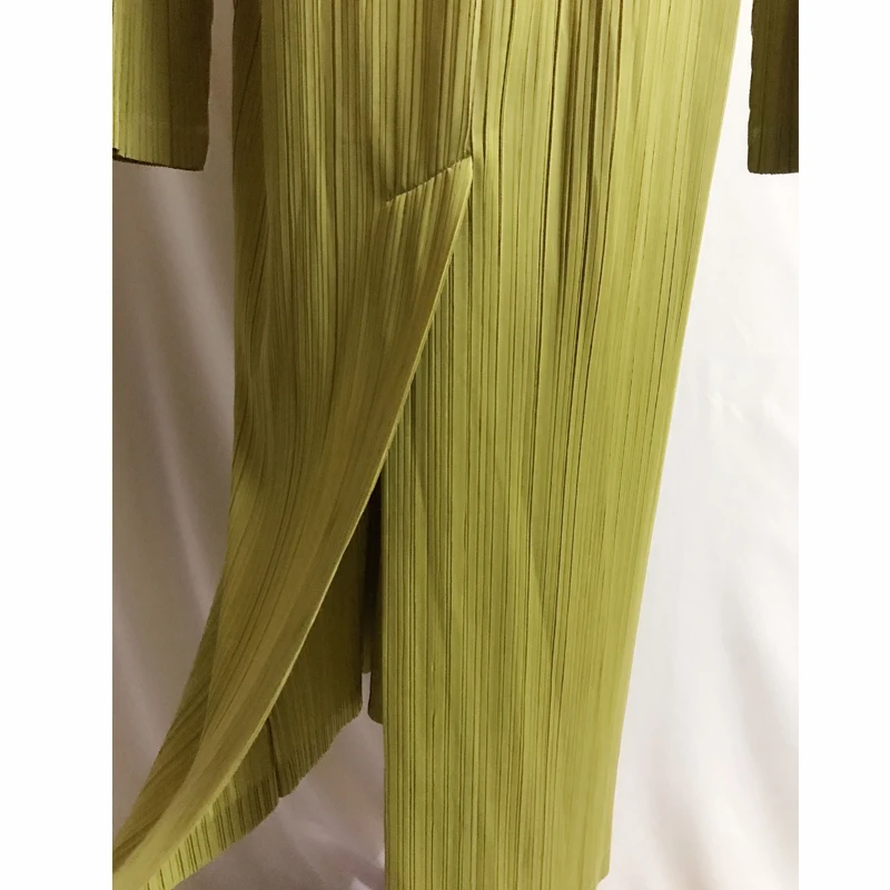 Лидер продаж Miyake модная однотонная ветровка с отложным воротником и длинными рукавами на одной пуговице
