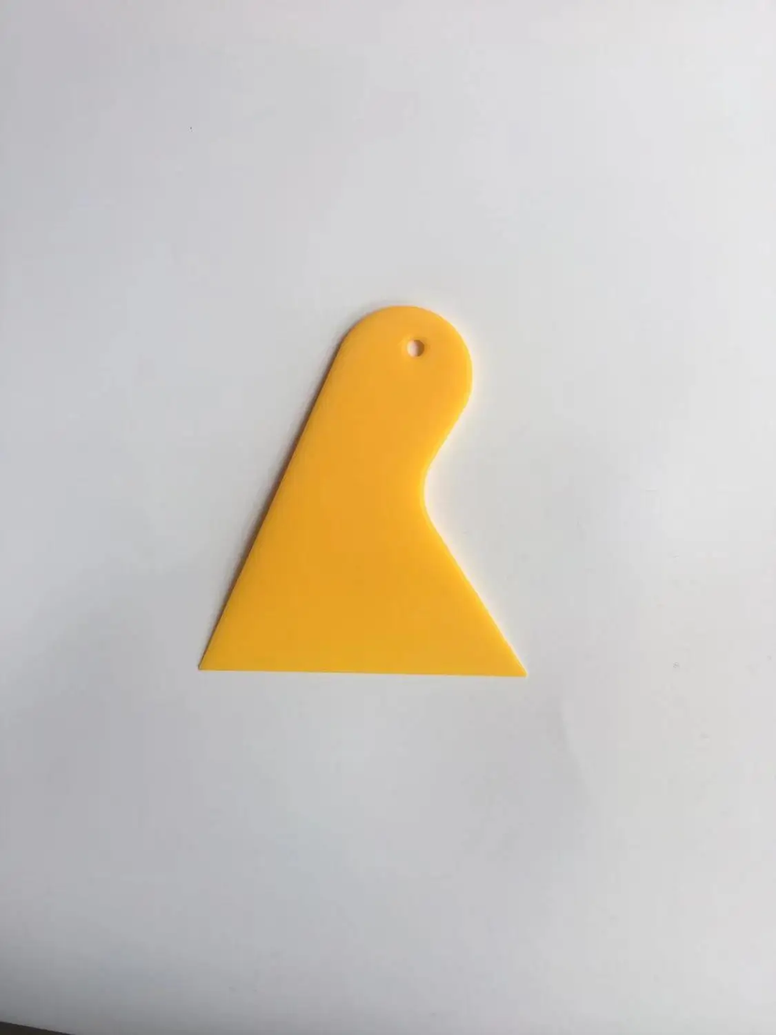 AILPROC маленький скребок автомобиля Фольга Инструмент Желтый треугольник небольшой скребок мобильный телефон пленка многоцелевой фильм инструмент