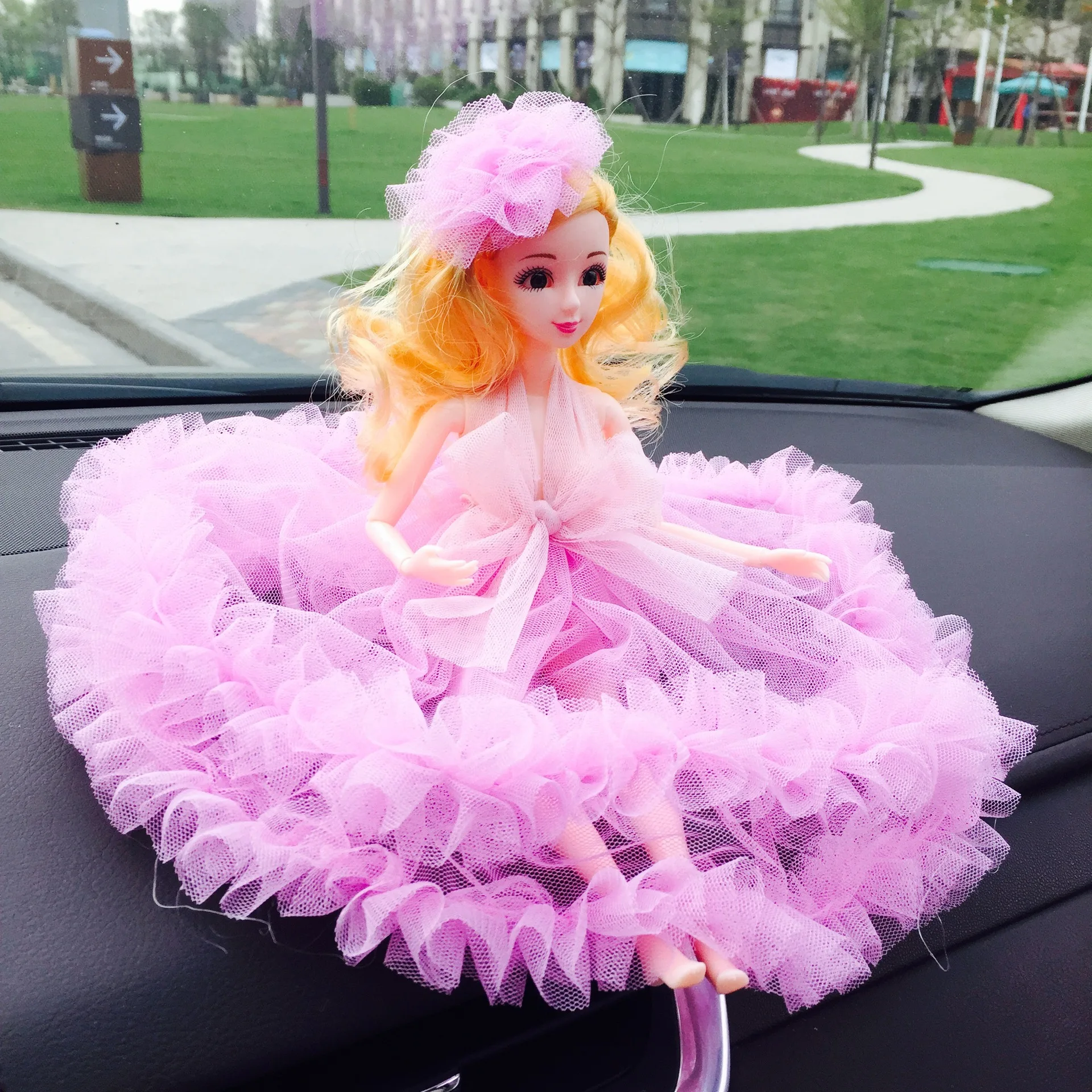 New car carrying accessories enamel doll Wedding Doll 30cm12 joint enamel doll wholesale