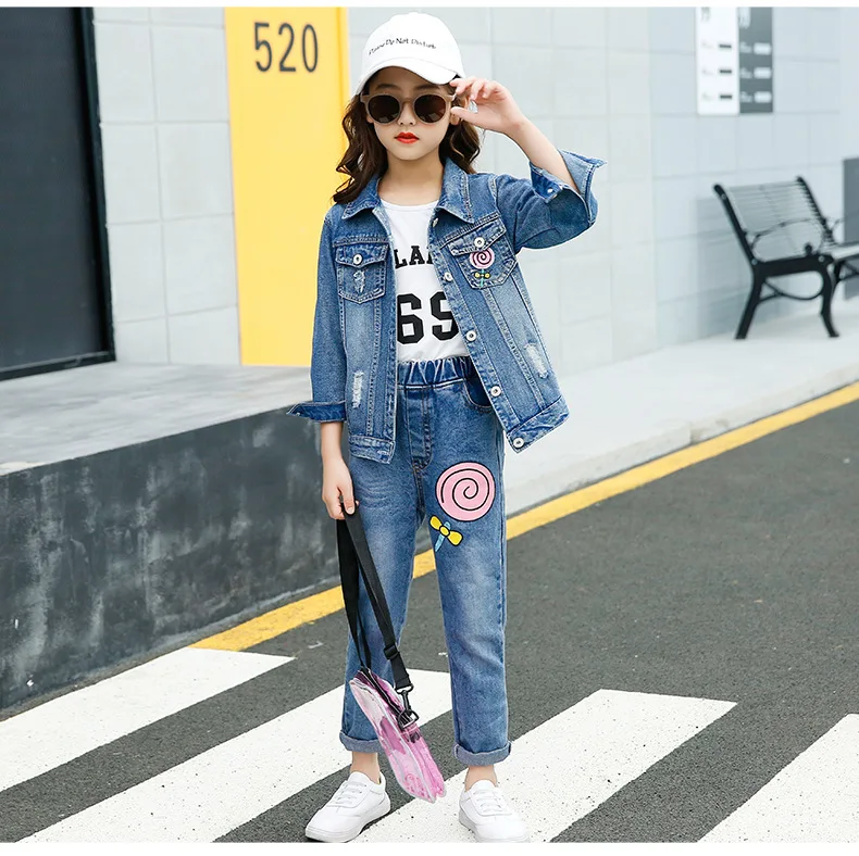 11337222913_1843593818