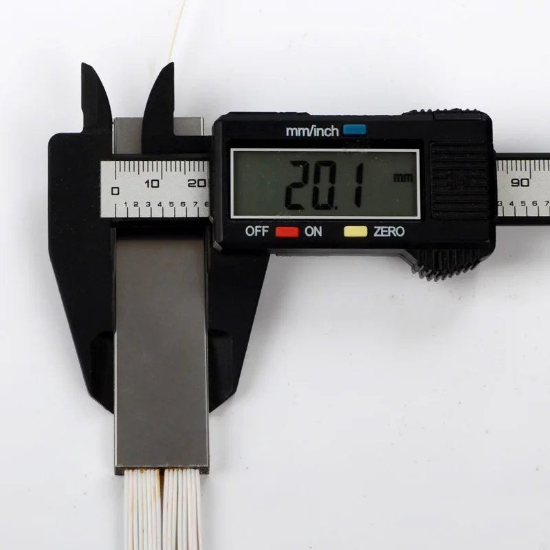 

Free Shipping 5 pcs/lot 1x32 Mini Blockless1:32 32 Ports Fiber Optical PLC Splitter Without Connectors 0.9mm Steel Tube