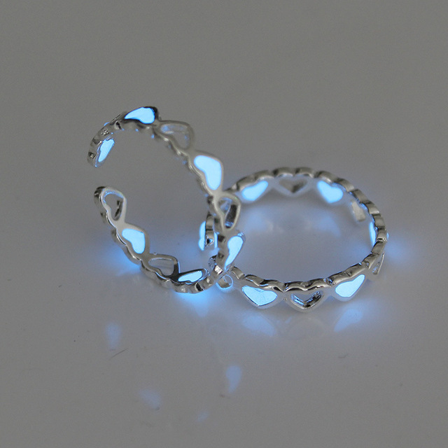 Hollow Heart Luminous Ring for Women Men Couple Rings Opening Adjustable Finger Ring Bands Glowing In The Dark Jewelry Gift