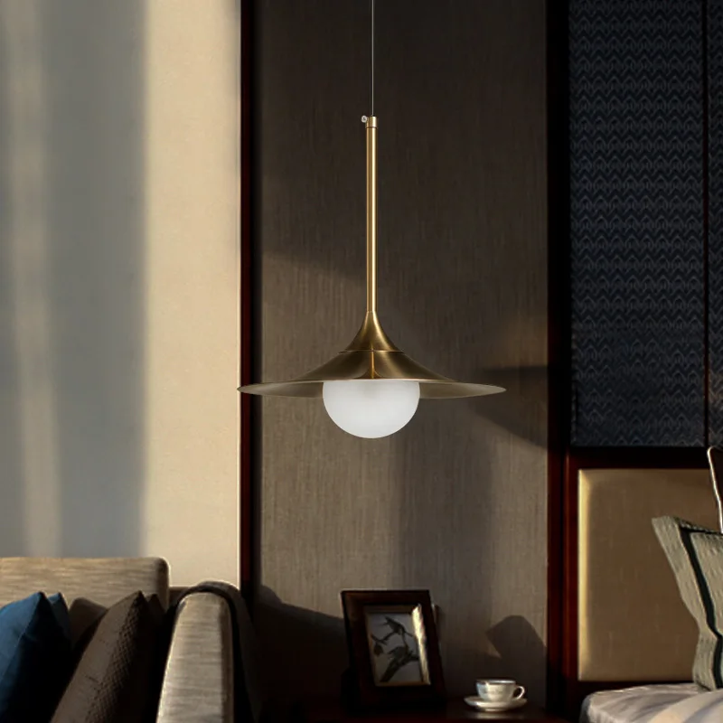 

Nordic Modern Minimalist Glass Pendant Light Gold Gilt Iron Personality Cover Led Dining Room Bedroom Kitchen Hanging Light Bed