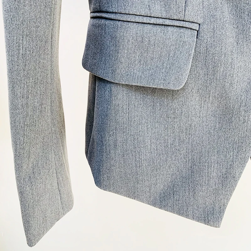 Wysoka dobrej jakości, najnowsze 2021 projektant kurtka styl gwiazdy damskie klasyczne guziki z lwem podwójne piersi dopasowany Blazer blado Grey 6 Wysoka dobrej jakości, najnowsze 2021 projektant kurtka styl gwiazdy damskie klasyczne guziki z lwem podwójne piersi dopasowany Blazer blado Grey 6