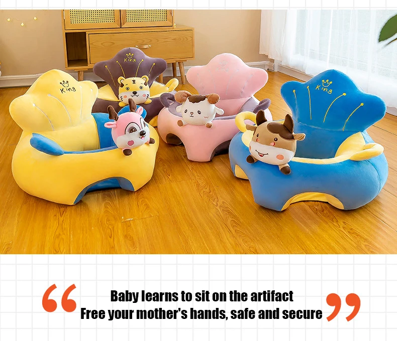 Cadeiras de bebé e sofá