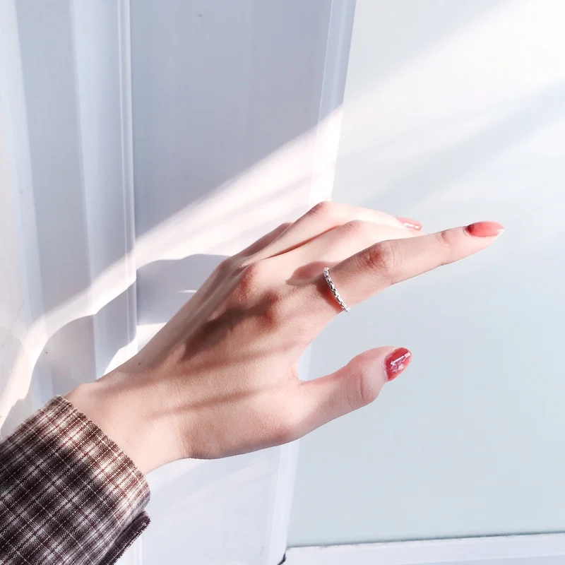 Простой стиль серебряный цвет простое блестящее тонкое кольцо с маленькими