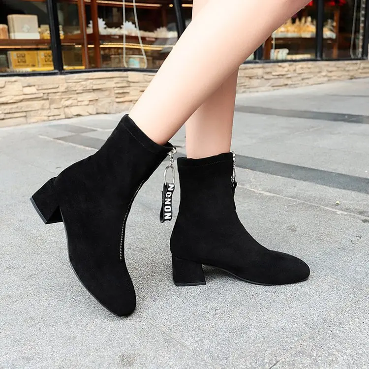 11854731637_1863342041