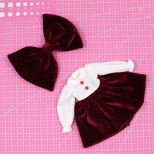 Neo Blythe Doll Maroon White Velvet Dress 1