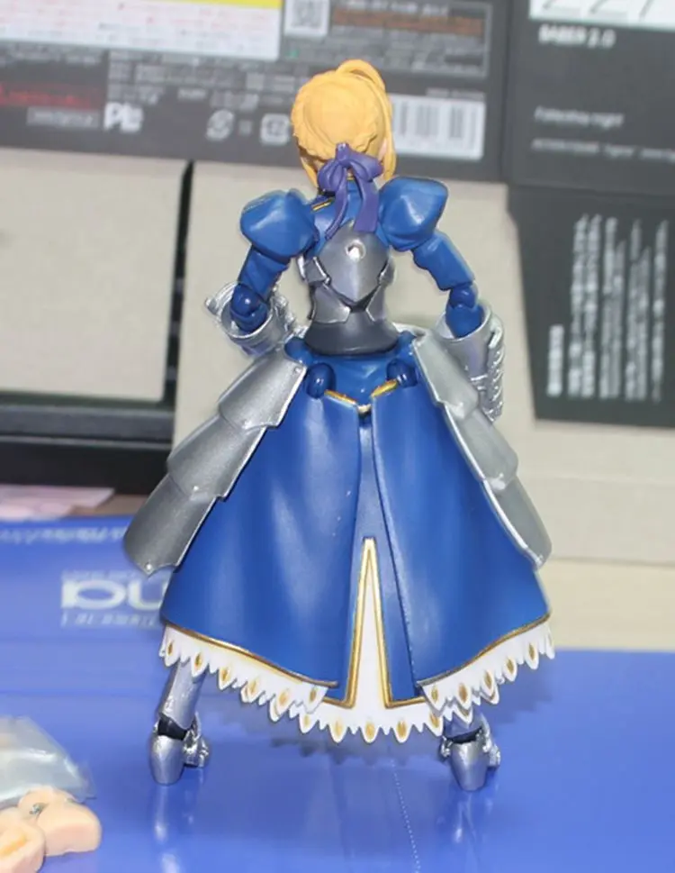 

Cheng yuan Figma 227 Fate Stay Night 2.0 SABER Mobile lan sai Bar Garage Kit Model