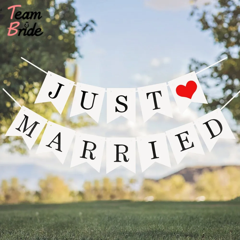 

Vintage Wedding Bunting Just Married Photo Booth Prop Wedding Banner Party Wedding Party Decorations Wedding Banner Flag