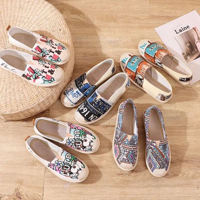 Women's casual shoes women's flat shoes women's fishermen's shoes women's canvas shoes comfortable printed breathable cloth shoe