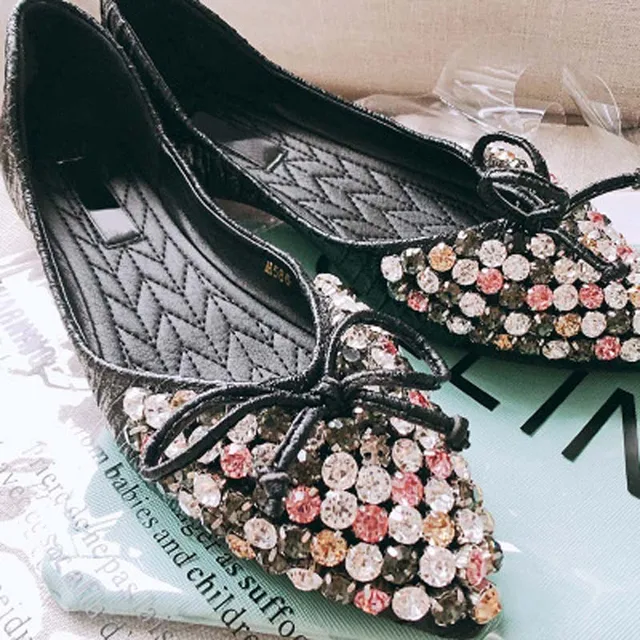 suitable shoes for driving