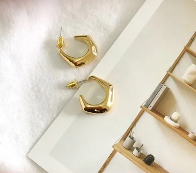 Легкие мини-серьги-капли для повседневного стиля - Окраска металла: Golden