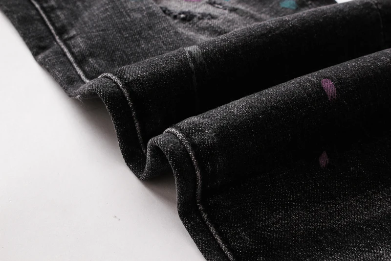New Style Designer Men Jeans Fashion Streetwear Blue Color Slim Fit Buttons Hole Classical Jeans Men Pants