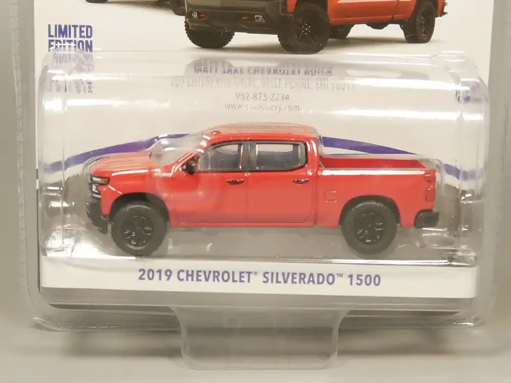 2019 chevy silverado diecast