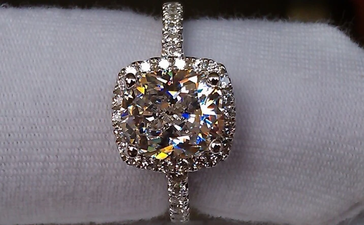 

5 Carat Sterling Silver Jewelry Cushion Simulated Diamant 925 Ring Bands Female Wedding Love S925 Rings Anel Anillo Anneau (BB)