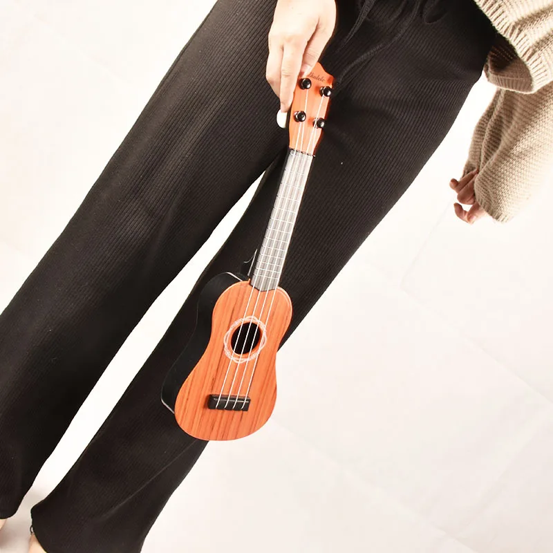 Taobao девушка дренаж модель фотосессии 42 см Средний круг древесины зерна гитары укулеле музыкальный инструмент игрушка все