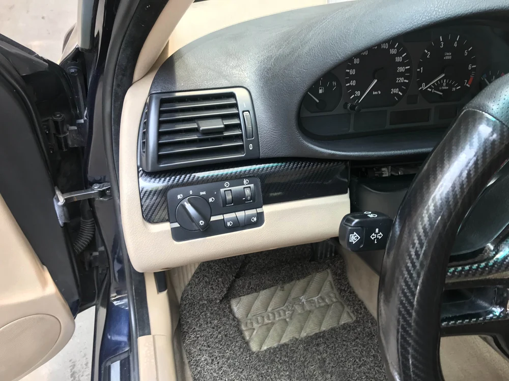 Auto-Styling 3d 5D Carbon Faser Auto Interior Center Konsole Farbe Ändern  Molding Aufkleber Decals Für BMW 3 Serie e46 4 tür