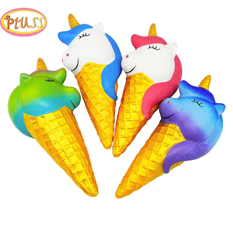 Большое красочное мороженое мягкое медленно поднимающееся креативное сжимаемые