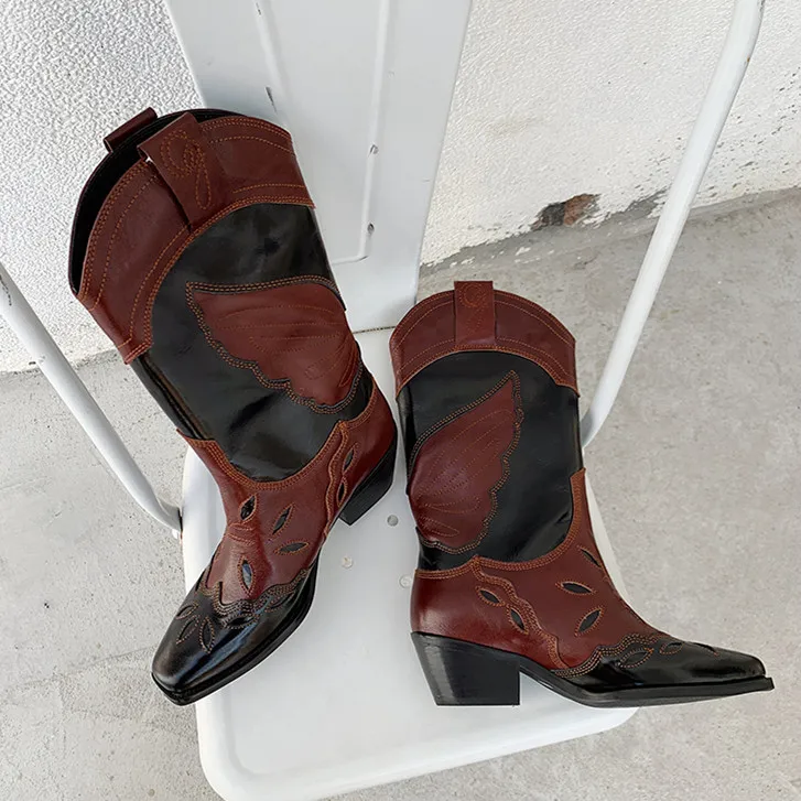 Claret Шикарные ботинки с узором в виде крыльев женские ботинки до середины икры с квадратным носком на среднем квадратном каблуке; коллекция года; сезон осень; Лидер продаж; Разноцветные Женские ботинки - Цвет: Claret