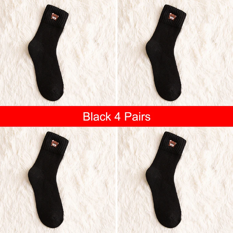 Black 4 Pairs Осенне-зимние утепленные шерстяные носки, женские носки средней длины, хлопковые носки, носки с милым медвежонком из мультфильма, 4 пары - Цвет: Black 4 Pairs