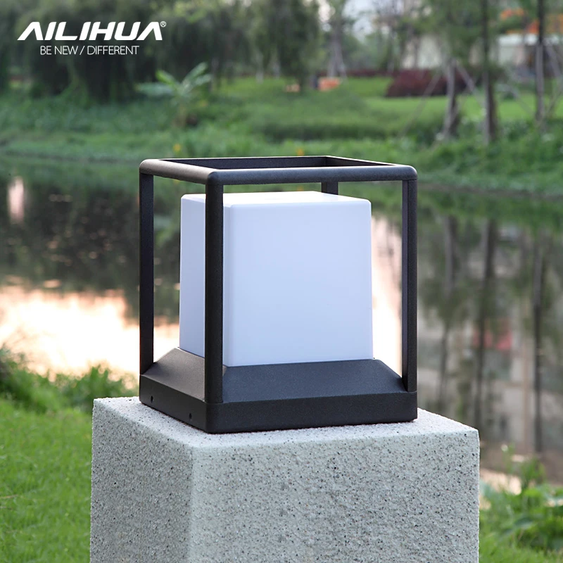 Solar outdoor waterproof column head lamp courtyard column lamp villa garden wall lamp connected to switch column lamp gate lamp 4