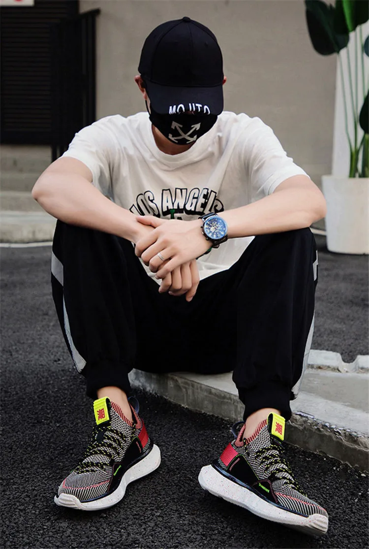 Кроссовки для мужчин; Flyknit; дышащая повседневная мужская обувь; коллекция года; Молодежная прогулочная обувь; новые модные сетчатые носки; обувь на плоской подошве; ботинки