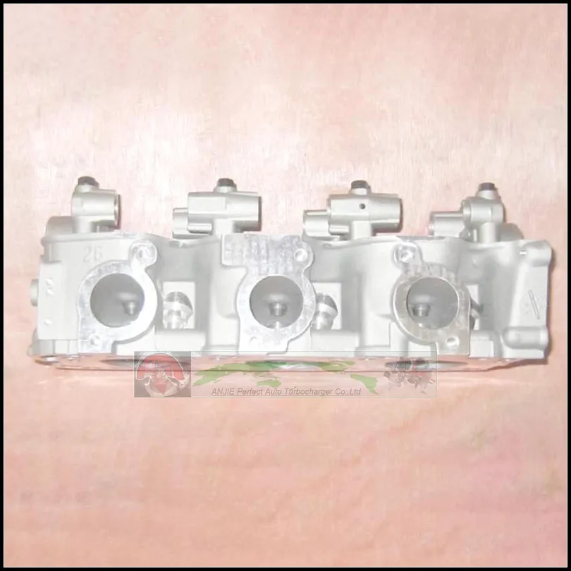 6G72 Cylinder Head For Mitsubishi V33 V43 Galant 3000 Pajero Shogun Montero Pick-up Mighty 3.0L V6 MD307677 MD307678 22100-35000  (2)