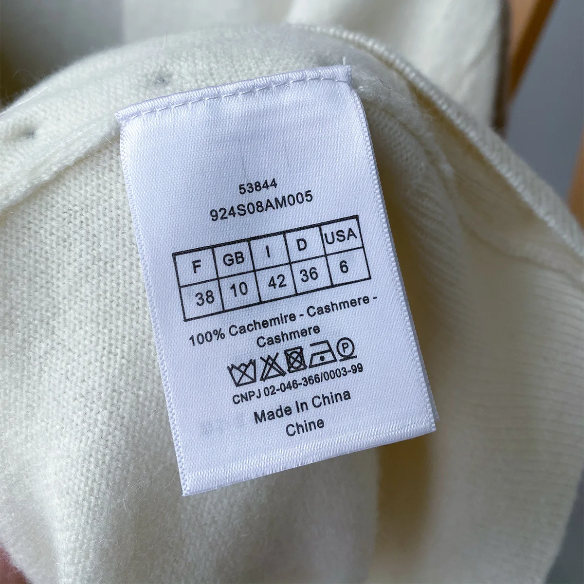 Women's 100% Cashmere Sweater Cross V-neck Solid