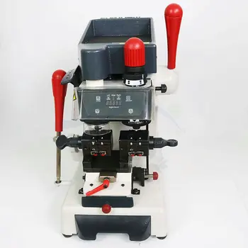 

Wenxing Q33 Automatic Key Copier Computer Controlled Multifunctional Vertical Key Maker AC/DC Dual-purpose Adjustable Speed Q33