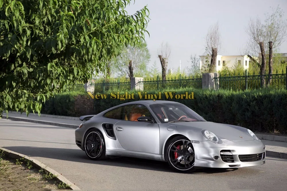 Matte-Chrome-Silver-Brushed-Vinyl-Wrap (10)