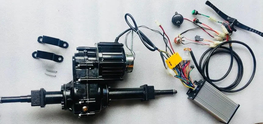 with controller 500 Вт бесщеточный подвижный скутер трансмиссионный мотор с электромагнитным тормозом, дифференциал задней оси мотор PPSM40L-01 - Цвет: with controller