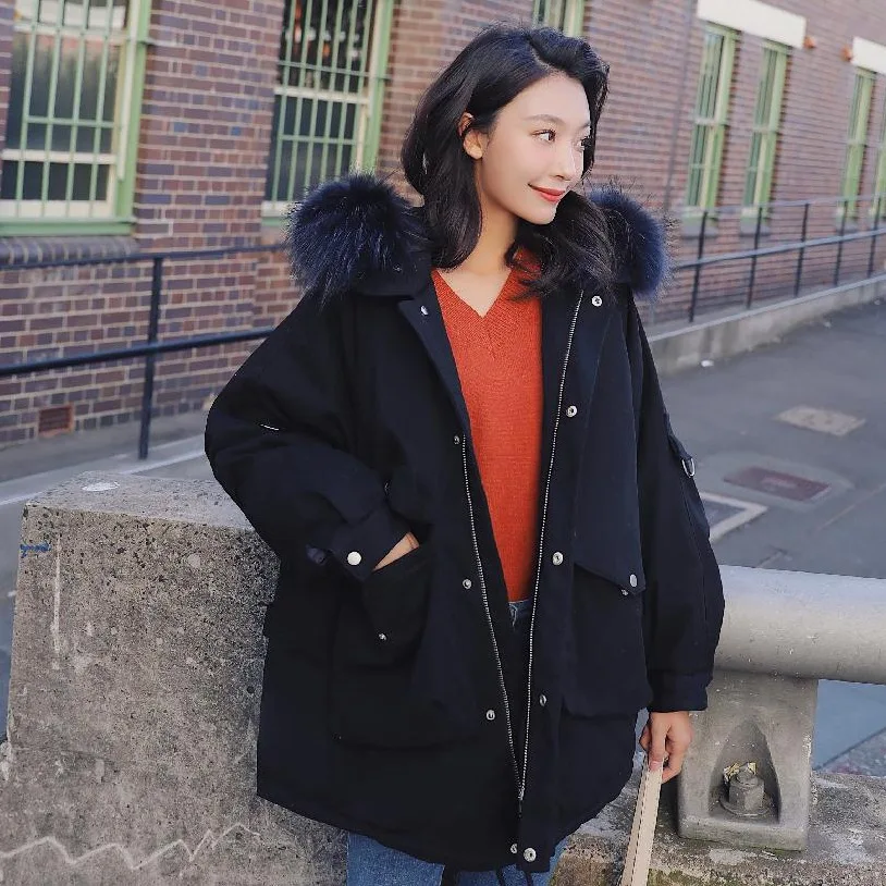 

Photo Shoot INS Pleated Waist Hugging Hooded Large Fur Collar Workwear Cotton Coat Women's Short-height Off-white Stereo Pocket