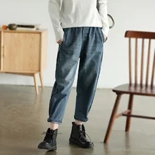 Осенние джинсы женские с эластичной талией Свободные повседневные джинсовые брюки новые женские Ретро отбеленный поцарапанный брюки, подходящие для любого размера