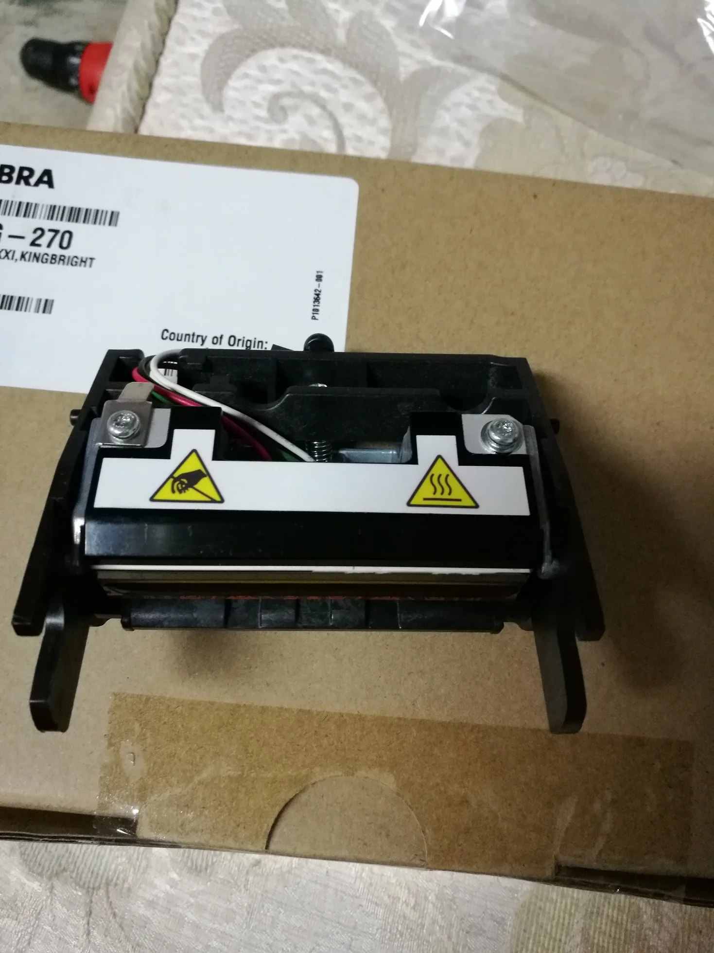 Zebra 105940G-270 Replacement Printhead for Zabra ID Card Printer P100i/P110i/P120,Brand New,Original new and original printhead print head for zebra 2824 tlp2824 lp2824 z lp2824plus 203dpi thermal barcode printer