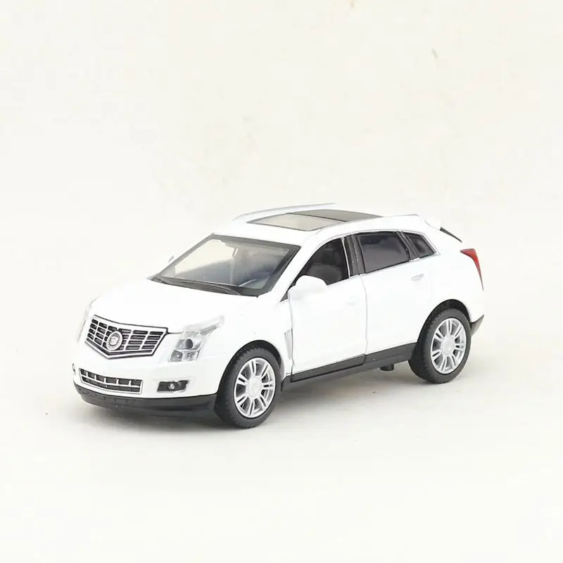 Белый 1:32 Cadillac SRX SUV игрушечный автомобиль модель сплав оттягивающий назад коллекция подарок внедорожный Акустооптический автомобиль детские игрушки - Цвет: Белый