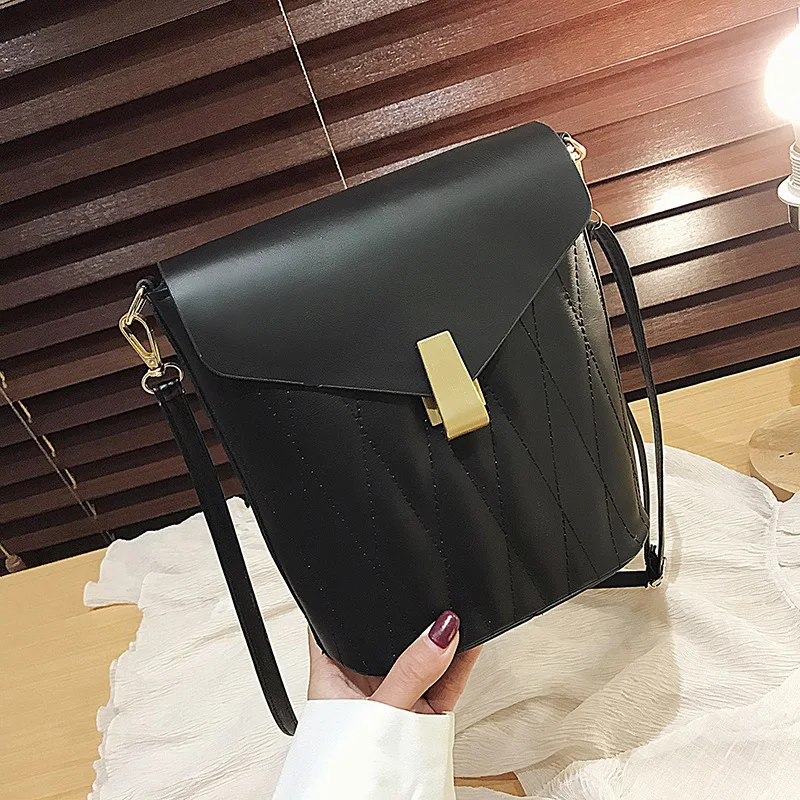 

Black And White with Pattern Bag Women's 2020 New Style Fashion Korean-style Casual Versatile Crossbody Bag Fashion Rhombus Buck