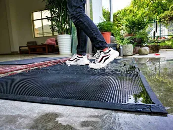 

1PC Shoe Disinfection Floor Mat Washable Non Slip PVC Disinfectant Mat Sanitizing Floor Mat Entrance Mat Disinfection Door Mat