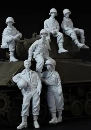 New Unassembled  1/35 ancient crew set include 6 (NO TANK )   Resin Figure Unpainted Model Kit