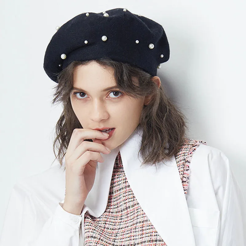 Liam Wool Winter Berets for Women Luxury Pearls Rivet Vogue Female Warm Hats Vintage Girls Flat Cap