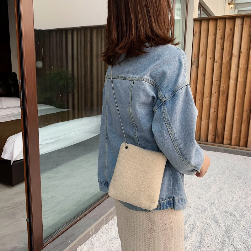 Winter fashion faux fur mini square bag luxury brand soft ladies plush warm small Messenger bag metal chain tote bag coin bag